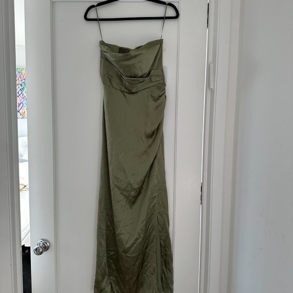 NWT Reformation Barrow Silk Maxi Dress Sz 6 in Artichoke Strapless Wrap - Picture 6 of 12